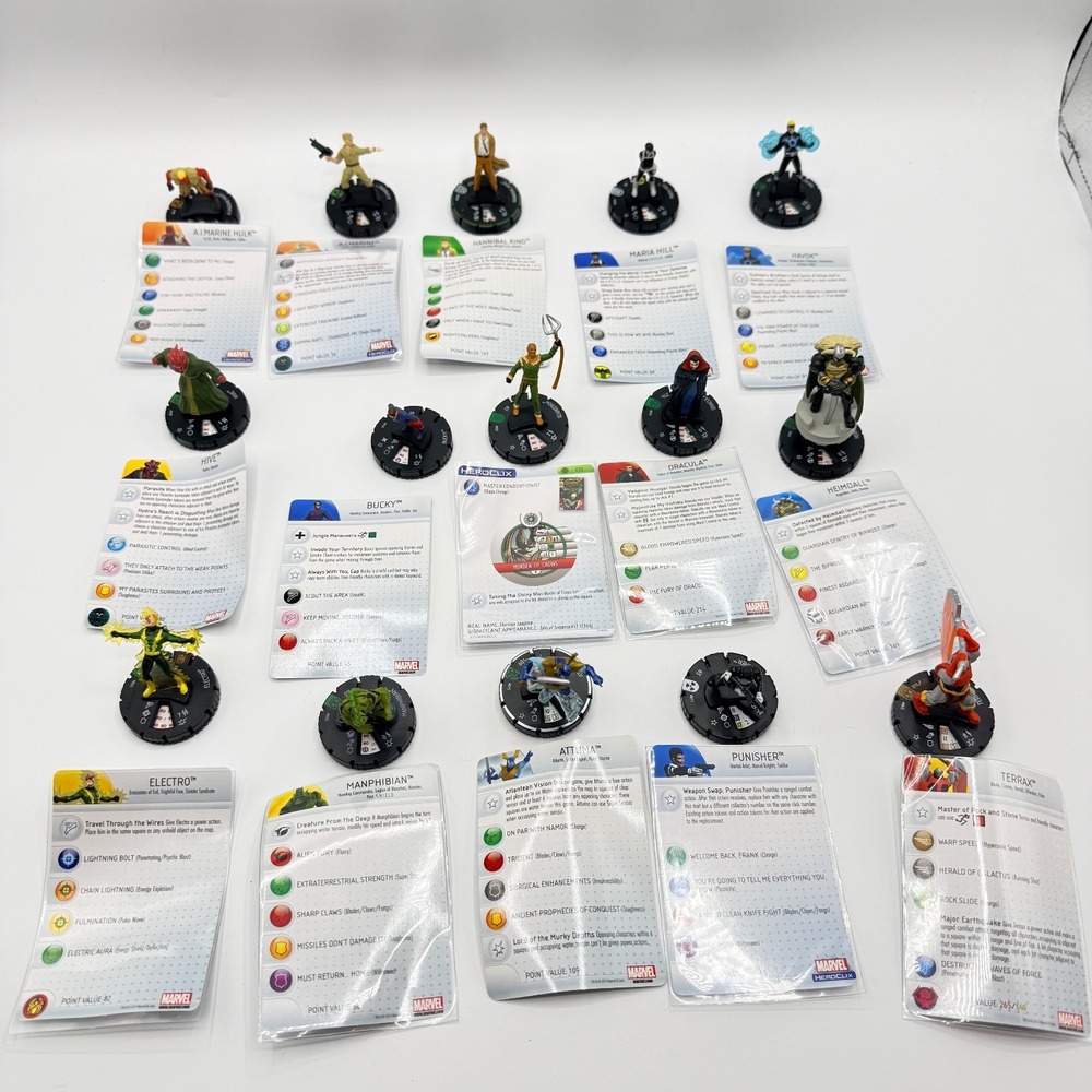 Heroclix Marvel Uncommon, Super Rare, Unique Mixed Lot of 15 with‎ Cards Lot J